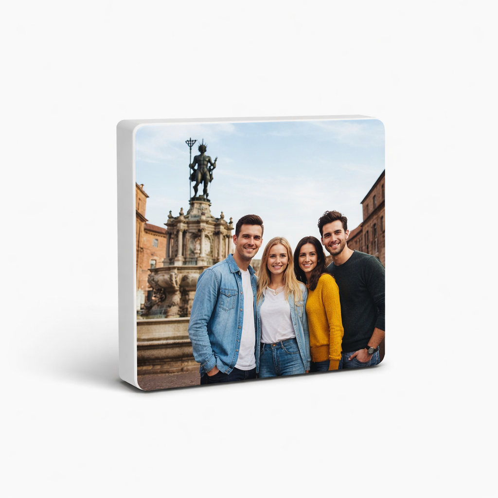 Iconic Background Magnet